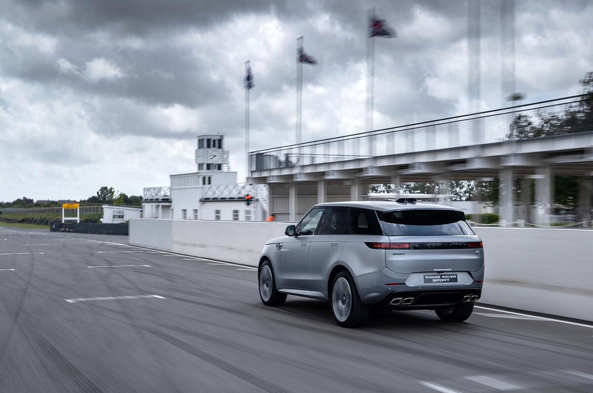 Range Rover Sport at Goodwood Circuit 22 027 Range Rover Sport at Goodwood Circuit 22 027