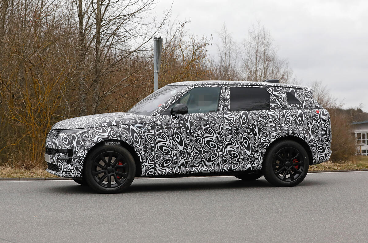 Range Rover Sport disguised 95 Range Rover Sport disguised 95