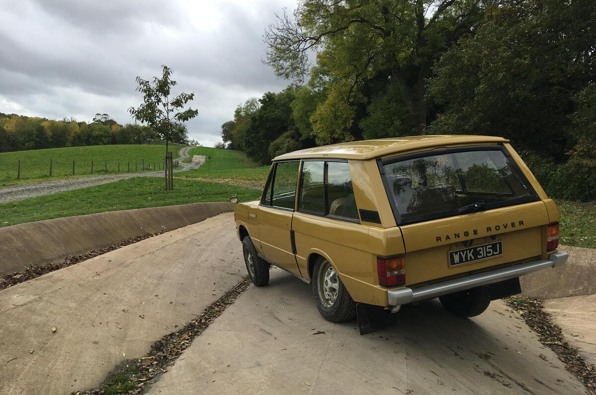 1971 Range Rover Classic - suffix ‘A’ 1971 Range Rover Classic - suffix ‘A’