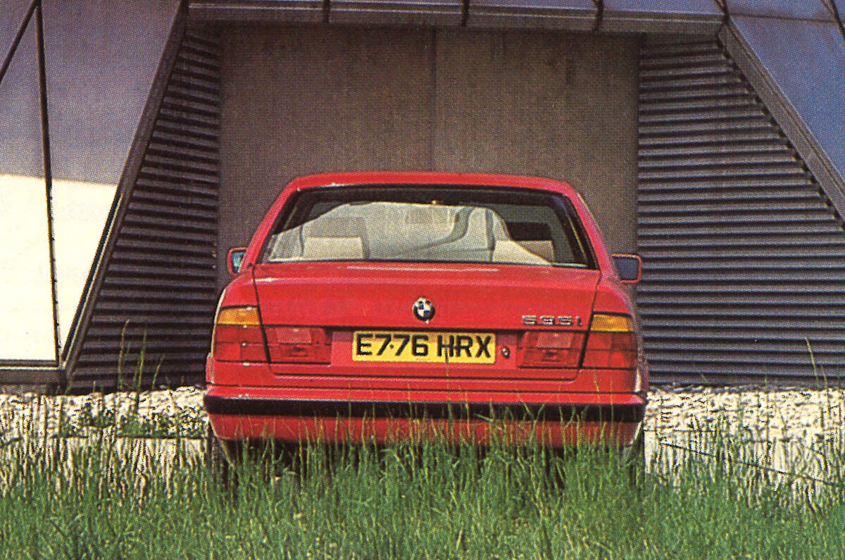 E34 BMW 5 Series rear