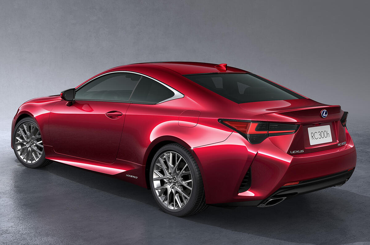 Facelifted Lexus RC to appear at Paris