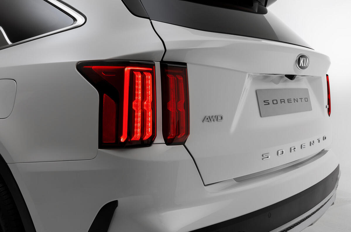 2020 Kia Sorento unveiling - rear bumper 2020 Kia Sorento unveiling - rear bumper