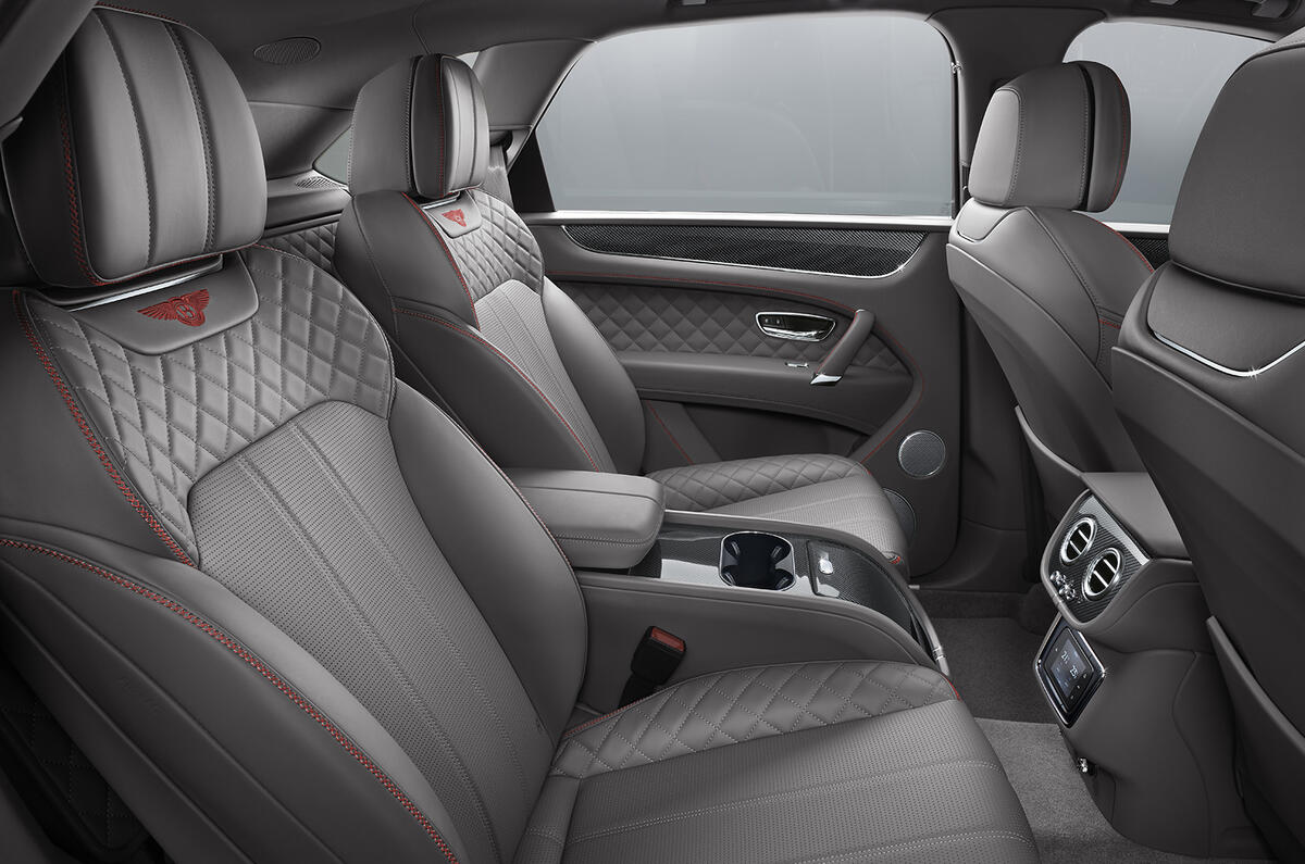 Bentley Bentayga V8 revealed with 542bhp