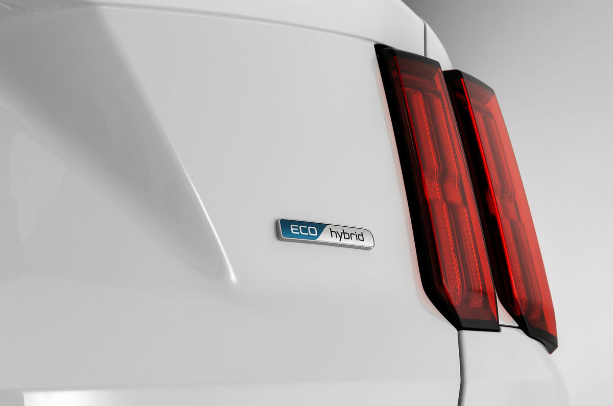 2020 Kia Sorento unveiling - brake light 2020 Kia Sorento unveiling - brake light