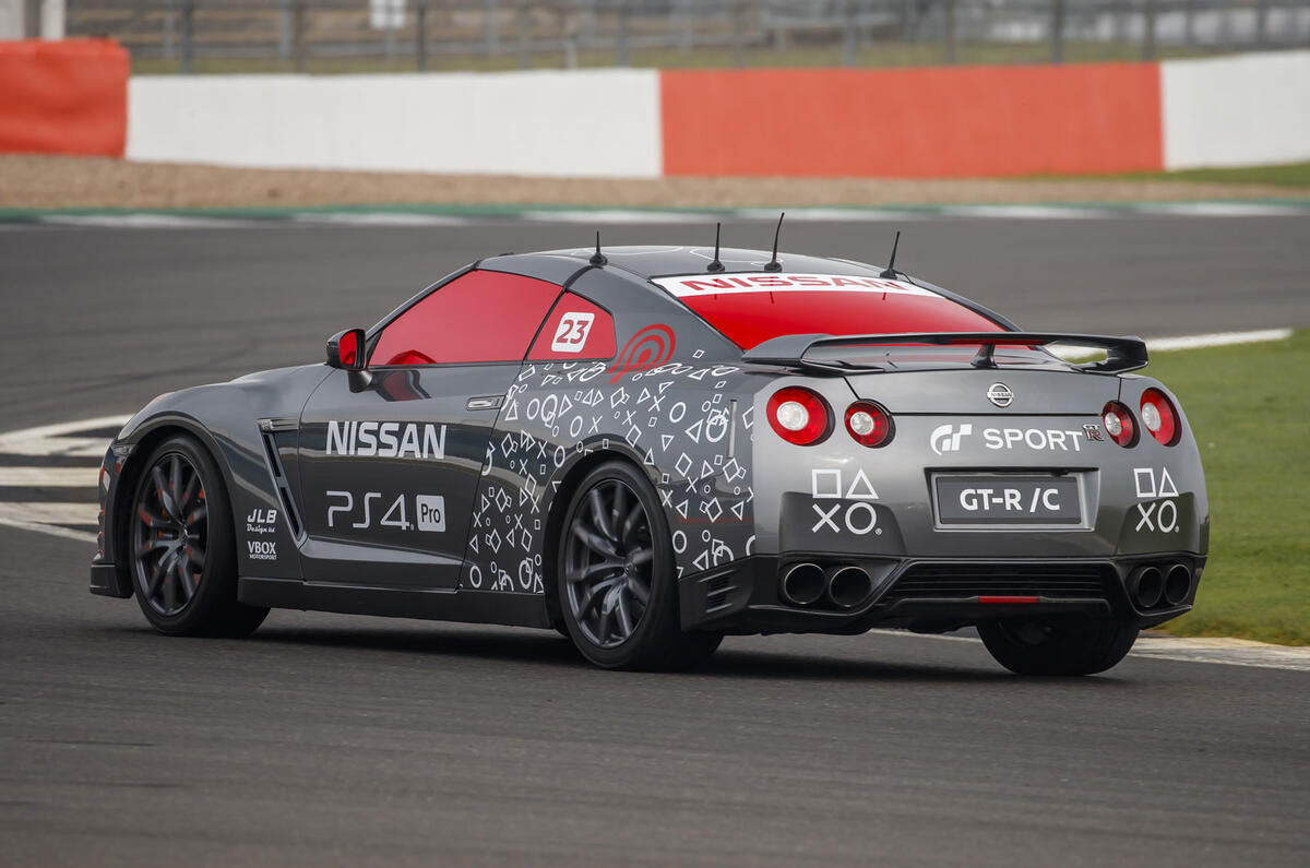 Remote-control Nissan GT-R /C created to mark new Gran Turismo launch