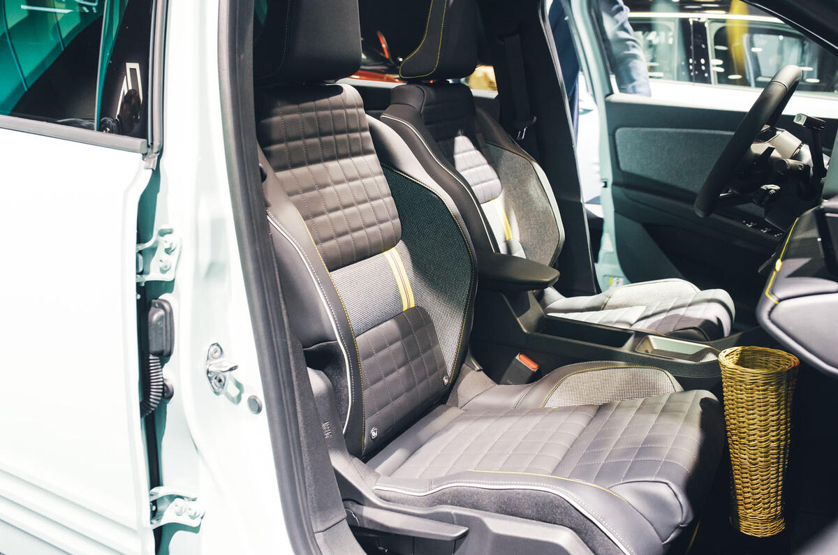 Renault 4 Paris motor show front seats Renault 4 Paris motor show front seats