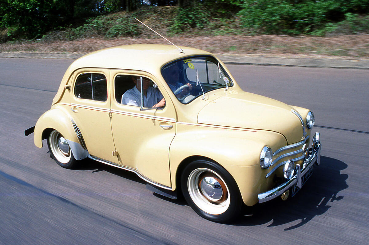 Renault 4CV
