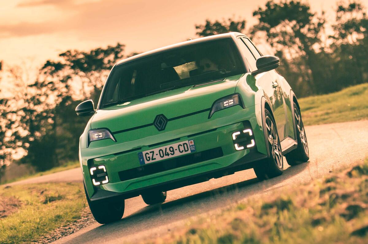 renault 5 coty 2024 jh 9 renault 5 coty 2024 jh 9
