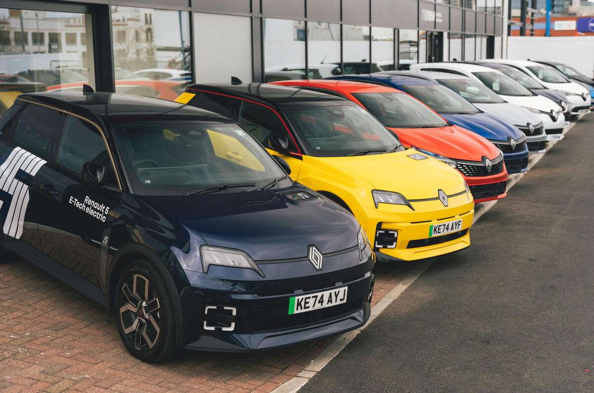 Renault 5 front quarter on dealer forecourt