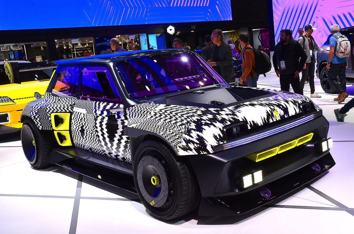 renault 5 turbo 3e paris motor show 01 front static