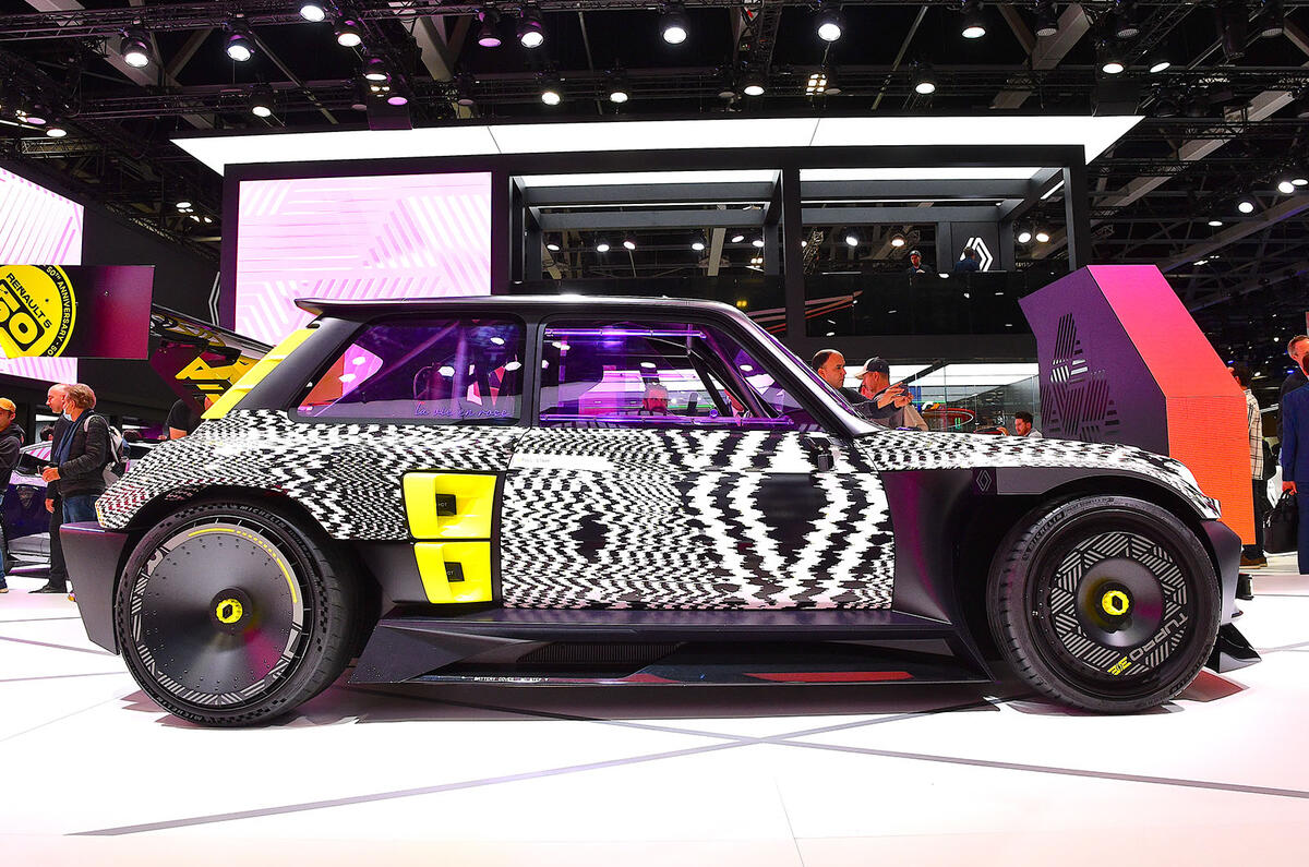 renault 5 turbo 3e paris motor show 02 side static renault 5 turbo 3e paris motor show 02 side static