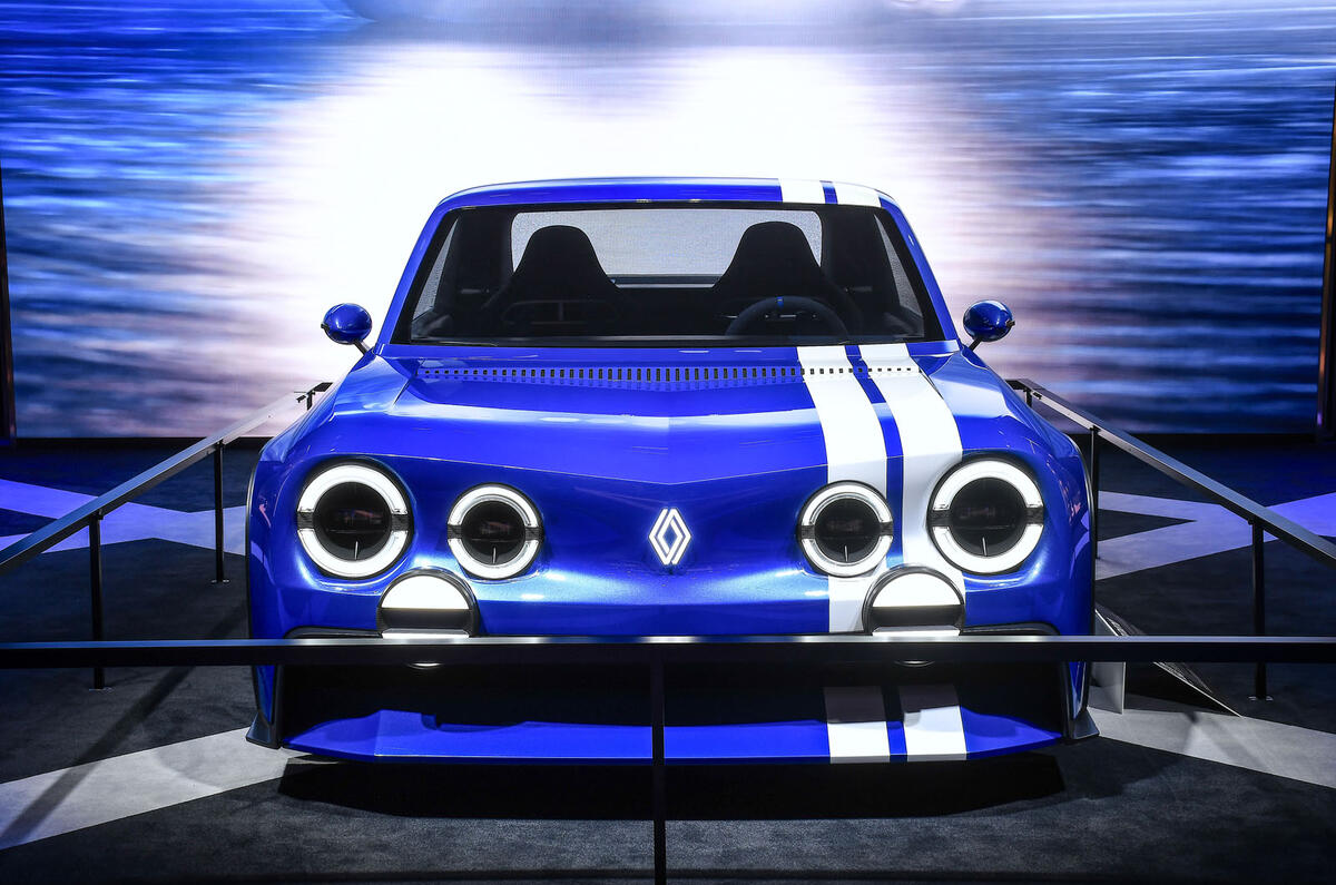 Renault 8 Gordini 229