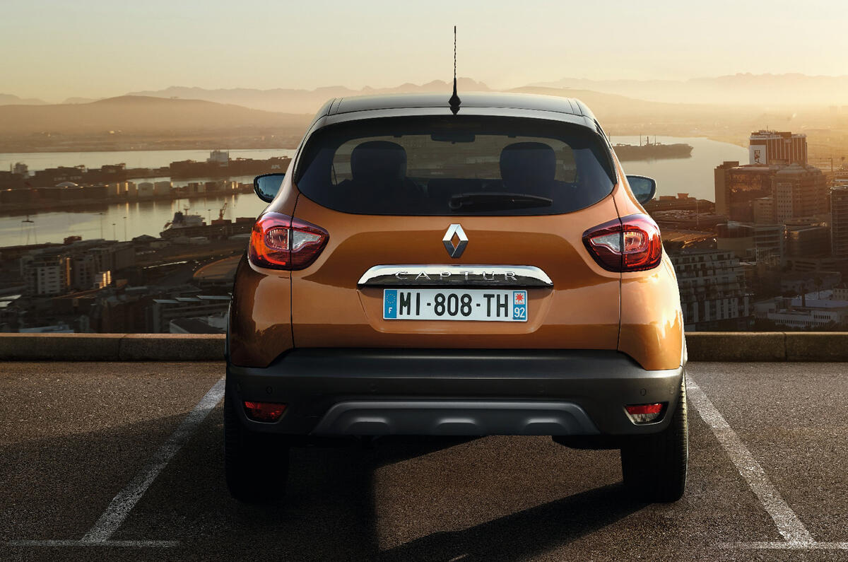 Facelifted Renault Captur on sale now priced from £15,355 