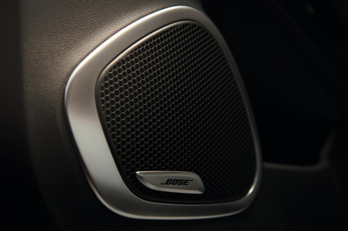 Facelifted Renault Captur on sale now priced from £15,355 