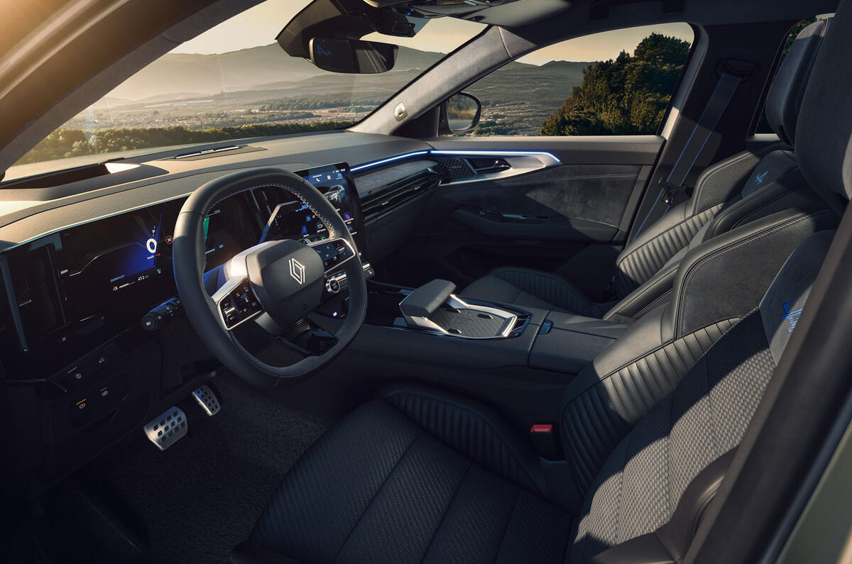 Renault Austral 2025 facelift dashboard Renault Austral 2025 facelift dashboard