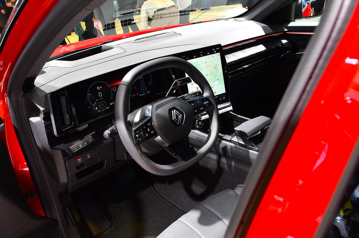 renault austral paris motor show 07 dashboard renault austral paris motor show 07 dashboard
