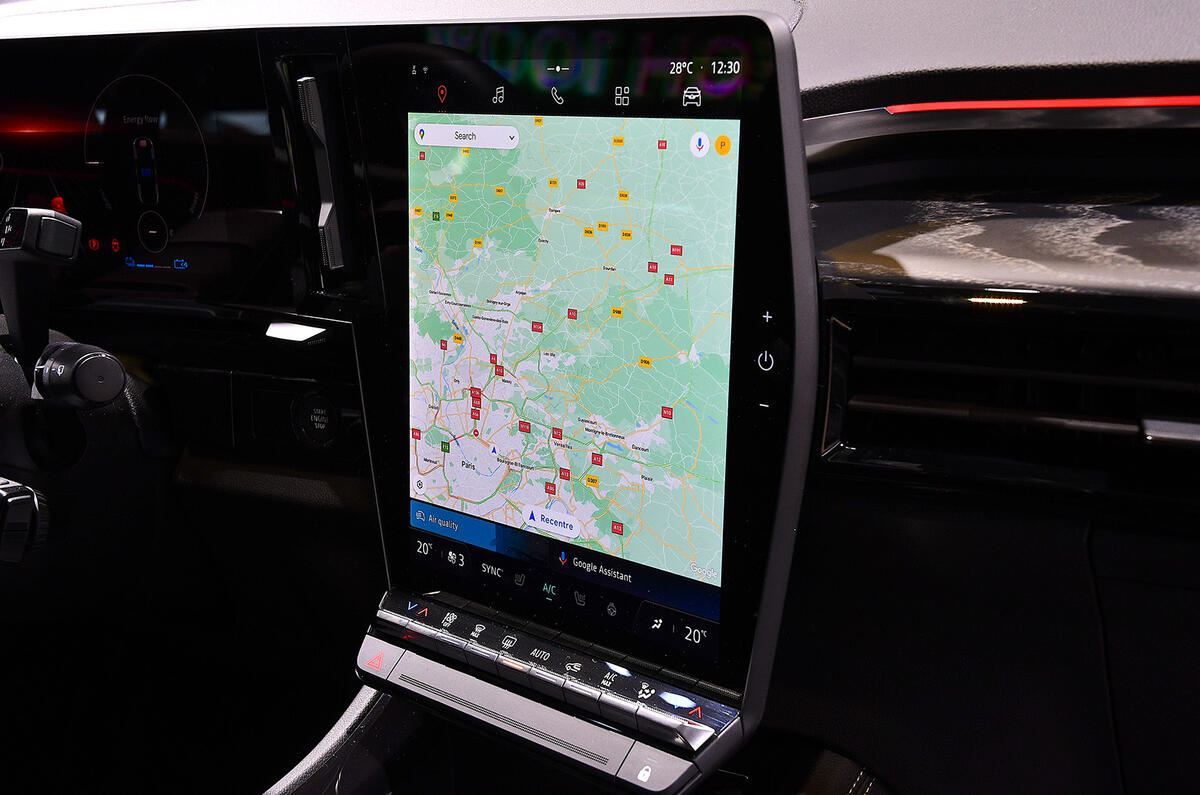 renault austral paris motor show 08 hud renault austral paris motor show 08 hud