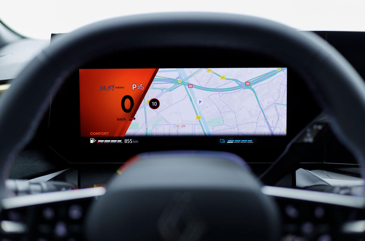 Renault Clio 2027 instrument screen