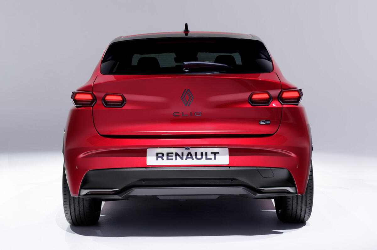 Renault Clio 2027 rear static