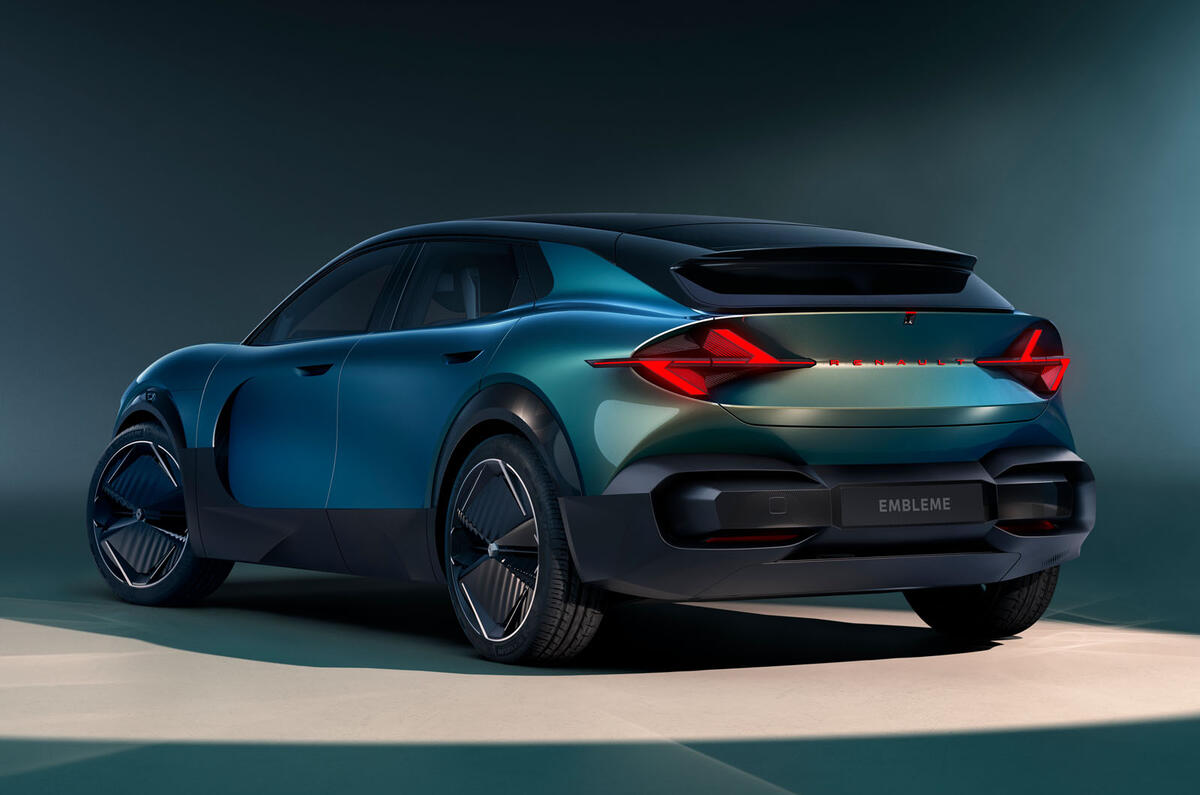 Renault Embleme rear qtr Renault Embleme rear qtr