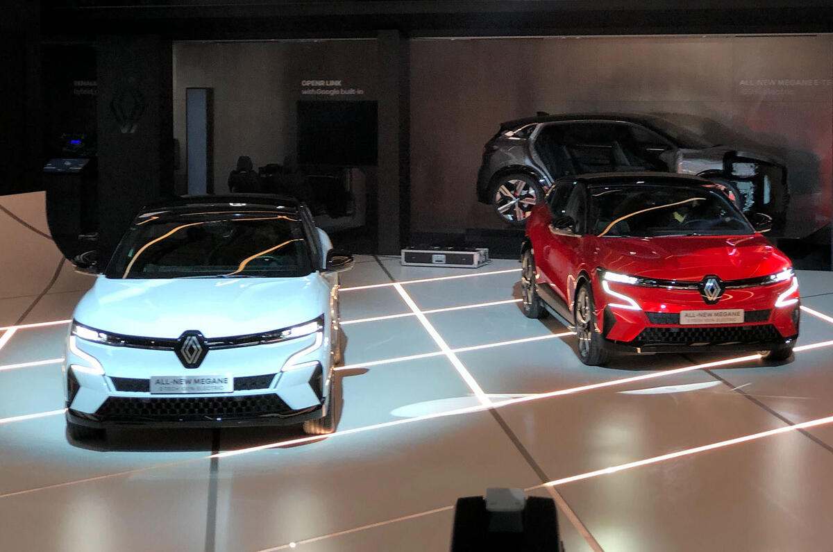 renault megane e tech 2021 621 renault megane e tech 2021 621