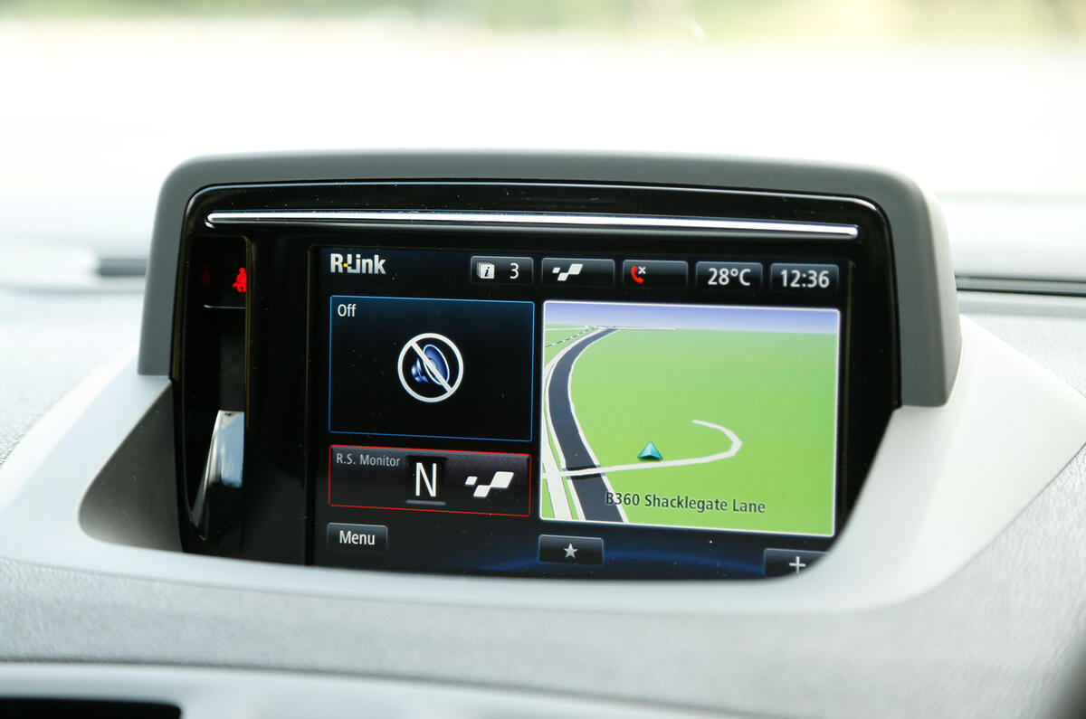 Renault Megane RS infotainment Renault Megane RS infotainment