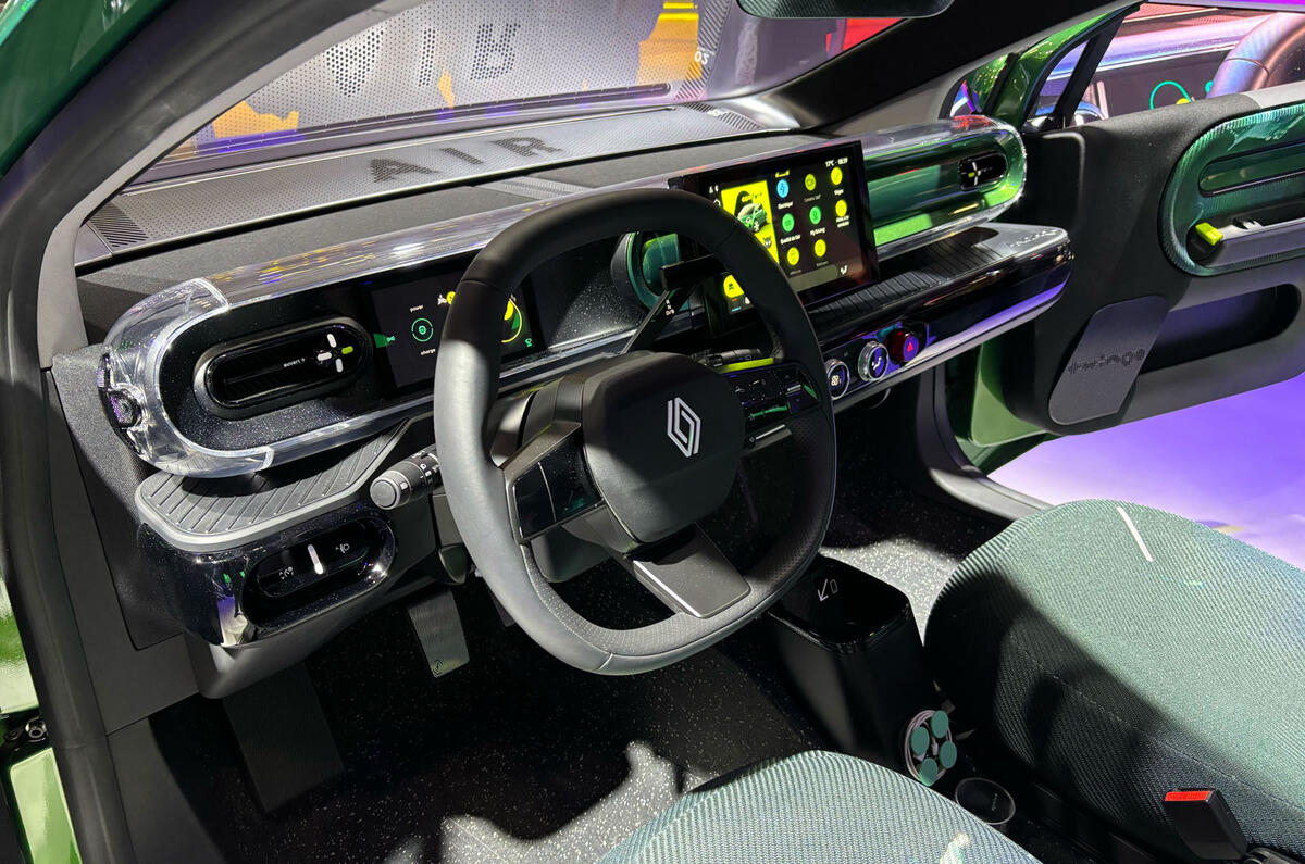 Renault Twingo interior Brussels motor show 2025 1 Renault Twingo interior Brussels motor show 2025 1