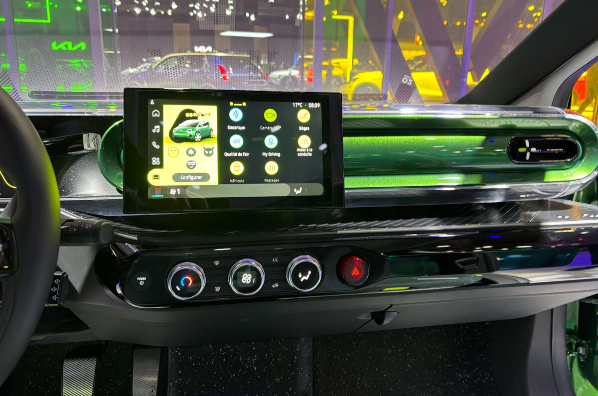 Renault Twingo interior Brussels motor show 2025 4 Renault Twingo interior Brussels motor show 2025 4