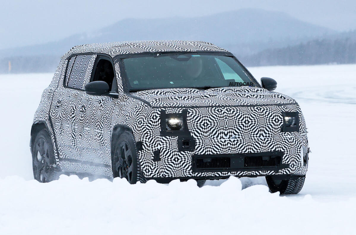 Renault 4 prototype testing on snow 12 Renault 4 prototype testing on snow 12
