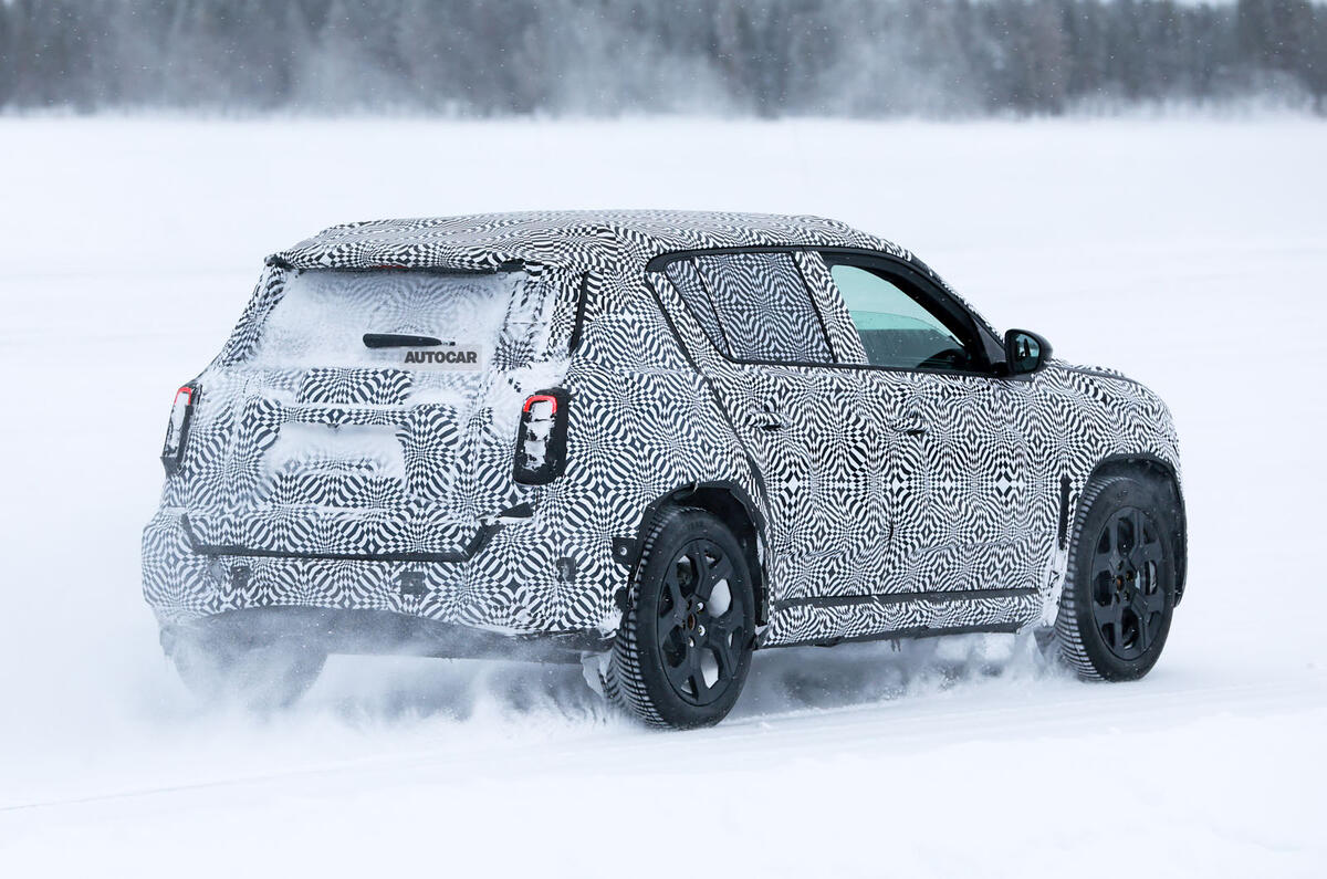 Renault 4 prototype testing on snow 28 Renault 4 prototype testing on snow 28
