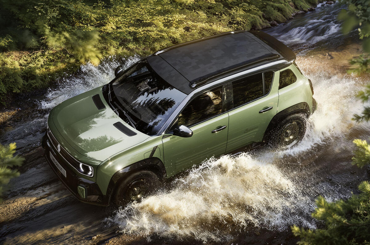 Renault 4 Savane 4x4 concept   top down splash Renault 4 Savane 4x4 concept   top down splash