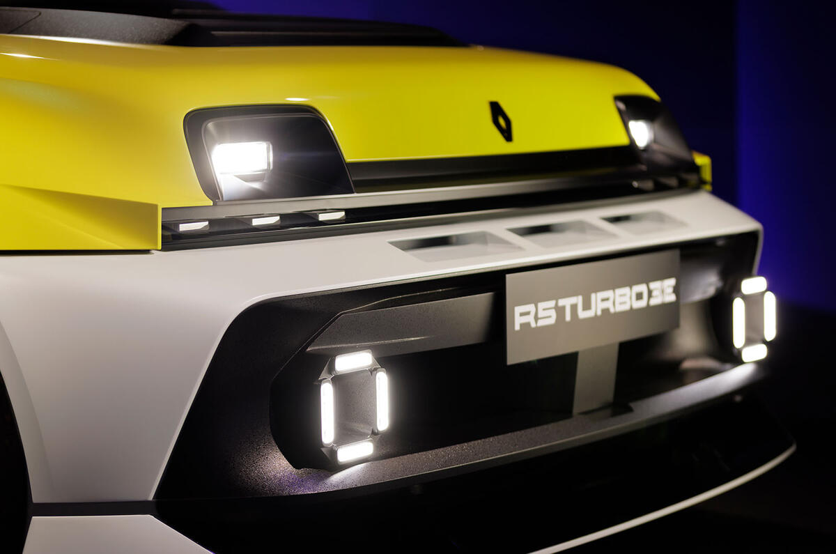Renault 5 Turbo 3E bumper Renault 5 Turbo 3E bumper