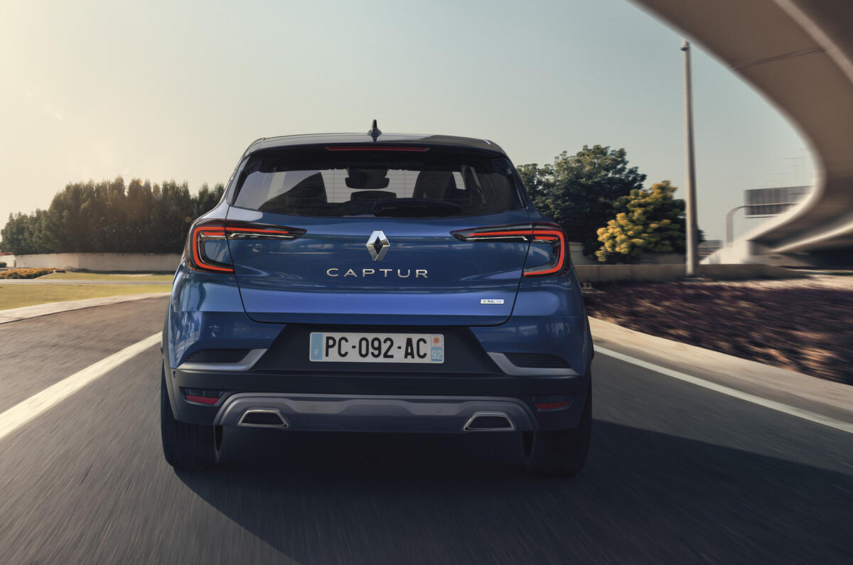 RENAULT CAPTUR  R.S. LINE (3)
