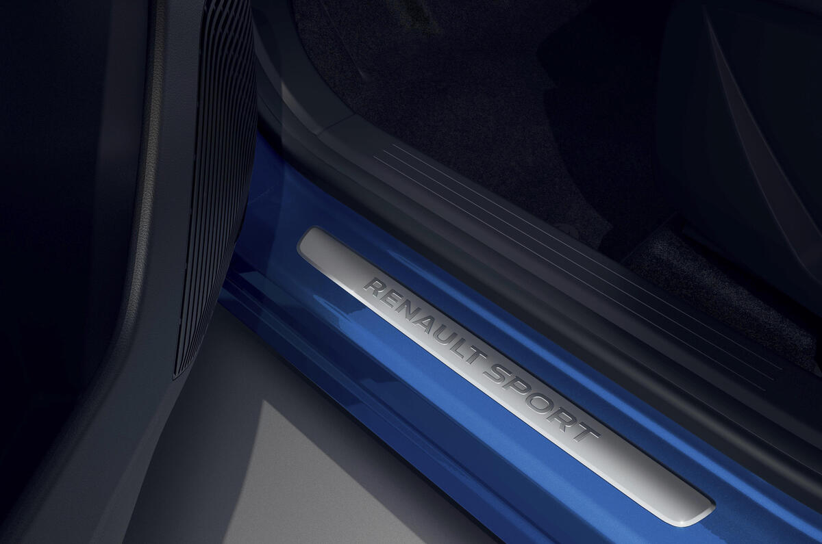 RENAULT CAPTUR  R.S. LINE (9)