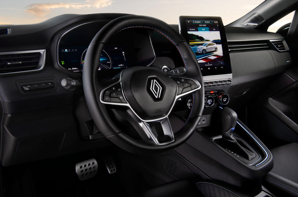 Renault Clio E Tech full hybrid interior details Renault Clio E Tech full hybrid interior details