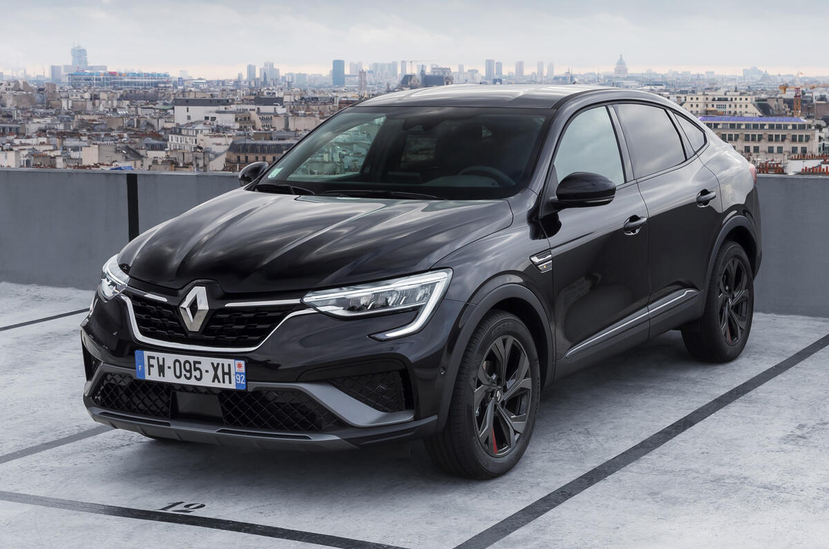 RENAULT CONFIRMS PRICING AND TECHNICAL DETAILS FOR ALL NEW ARKANA HYBRID SUV (4) RENAULT CONFIRMS PRICING AND TECHNICAL DETAILS FOR ALL NEW ARKANA HYBRID SUV (4)