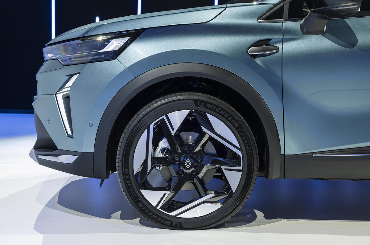 Renault Symbioz front wheels Renault Symbioz front wheels