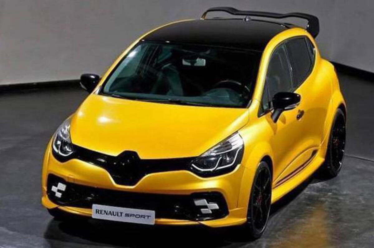 Renault Clio Renault Sport KZ 01 leaked picture nose
