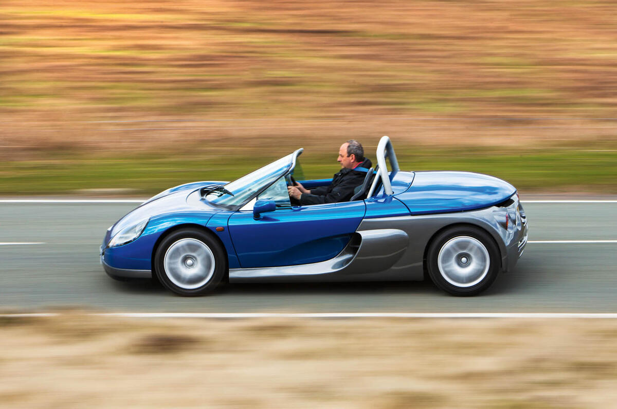 Mégane Trophy-R v Clio Trophy v Sport Spider