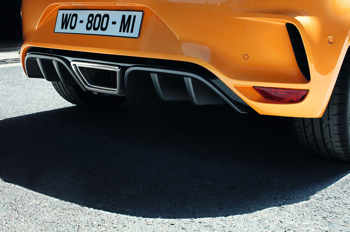 2018 Renault Mégane Renault Sport hot hatch revealed with 276bhp