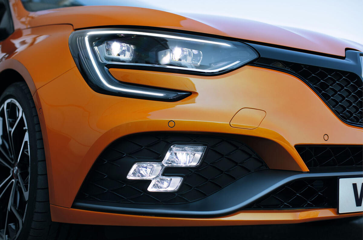 2018 Renault Mégane Renault Sport hot hatch revealed with 276bhp