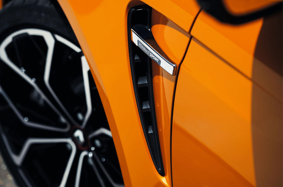 2018 Renault Mégane Renault Sport hot hatch revealed with 276bhp
