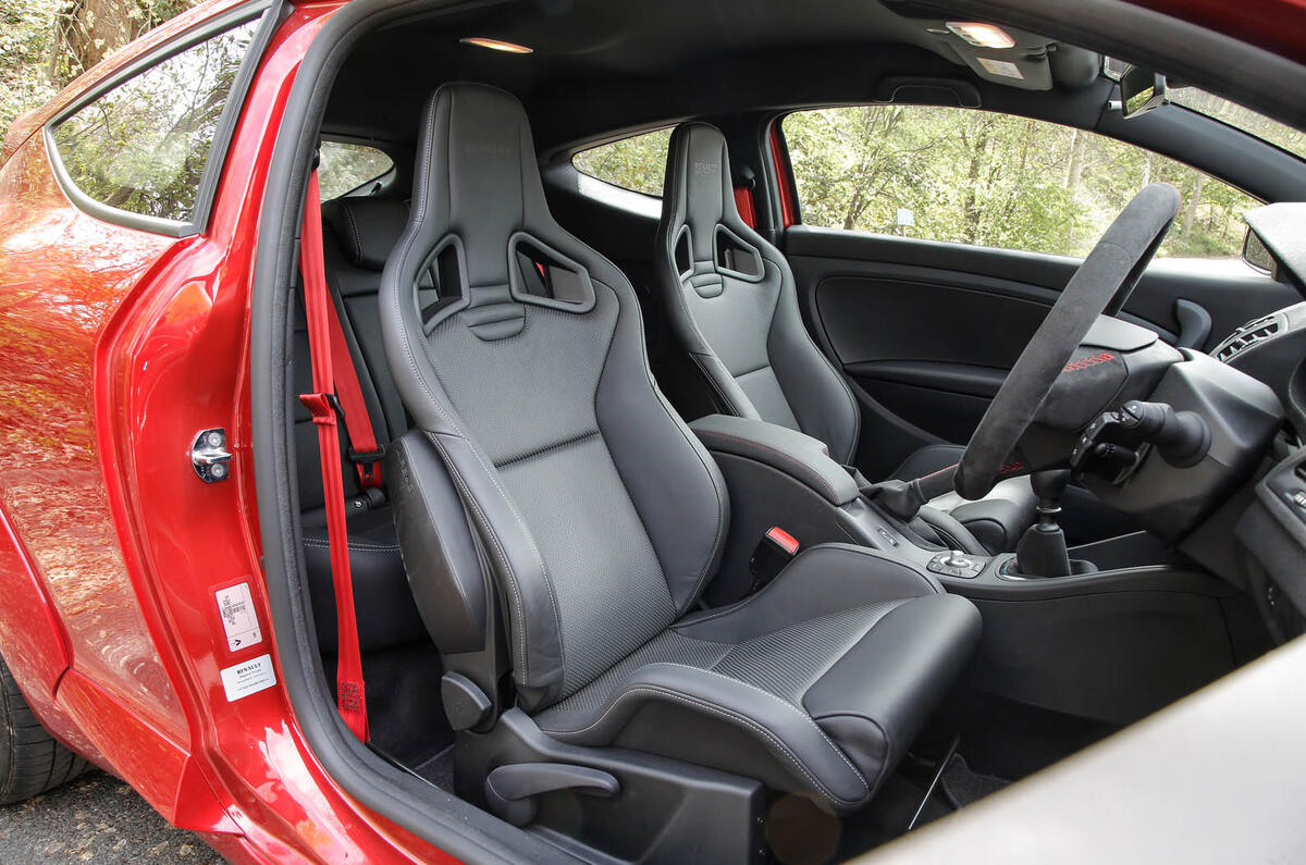 Renault Megane RS 275 Cup-S