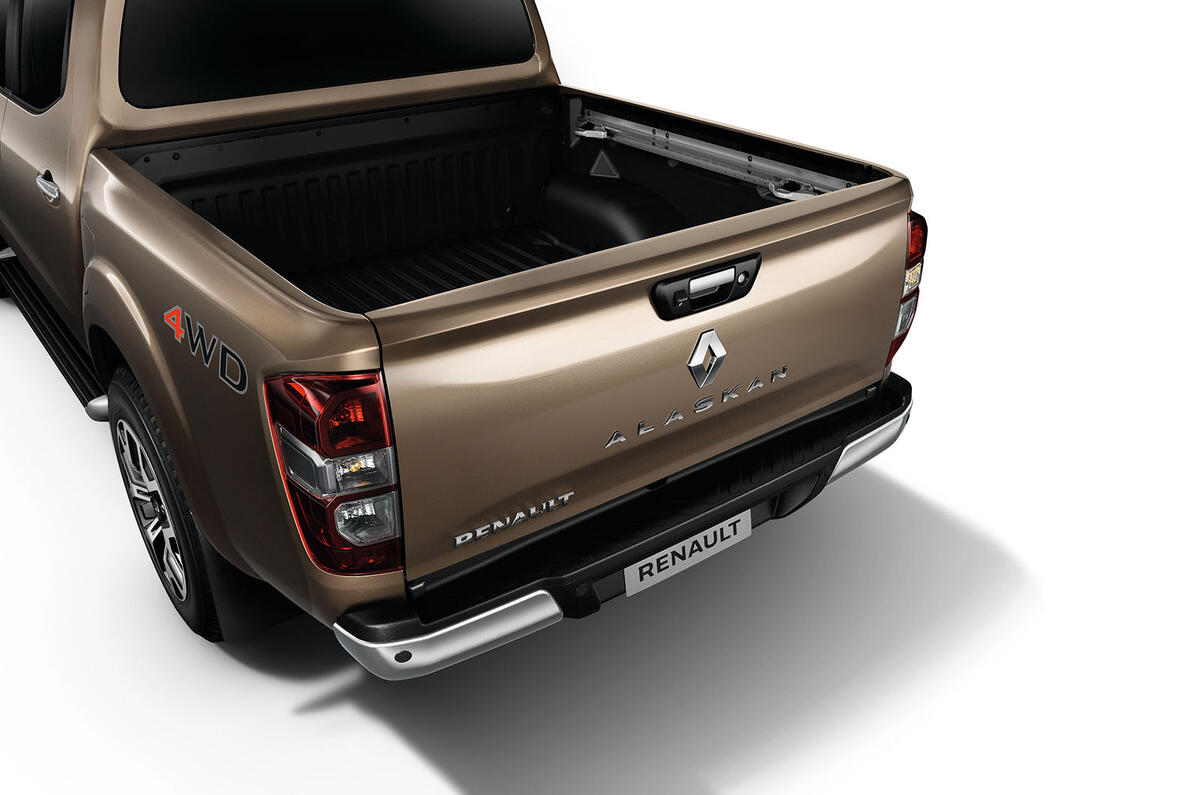 2016 Renault Alaskan