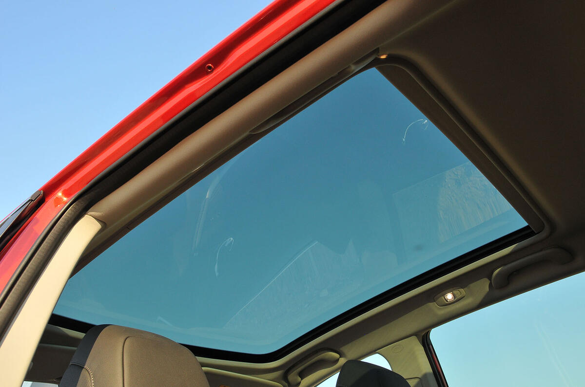 2015 Renault Kadjar 1 6 Dci 130 4wd Review Review Autocar