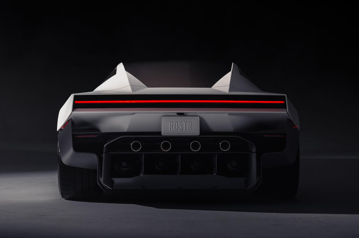 Roadster 81
