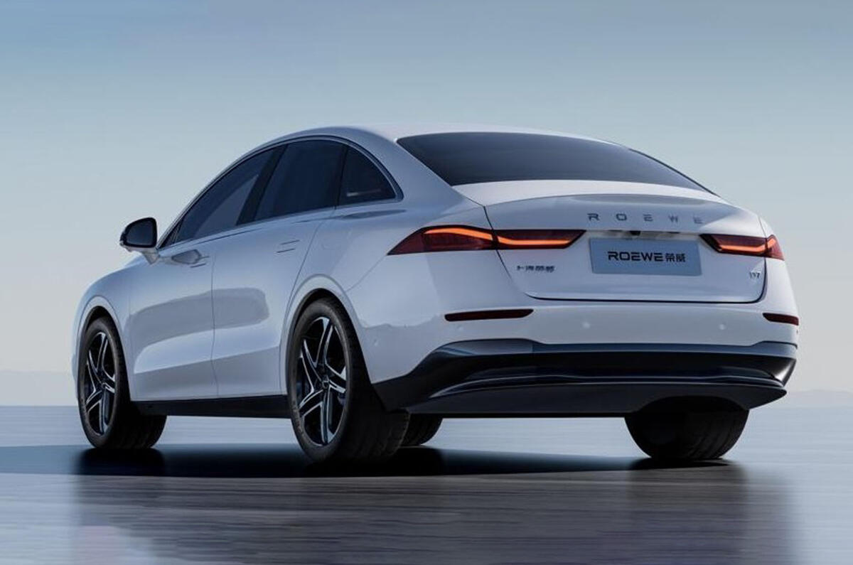 Roewe D7 rear three quarter