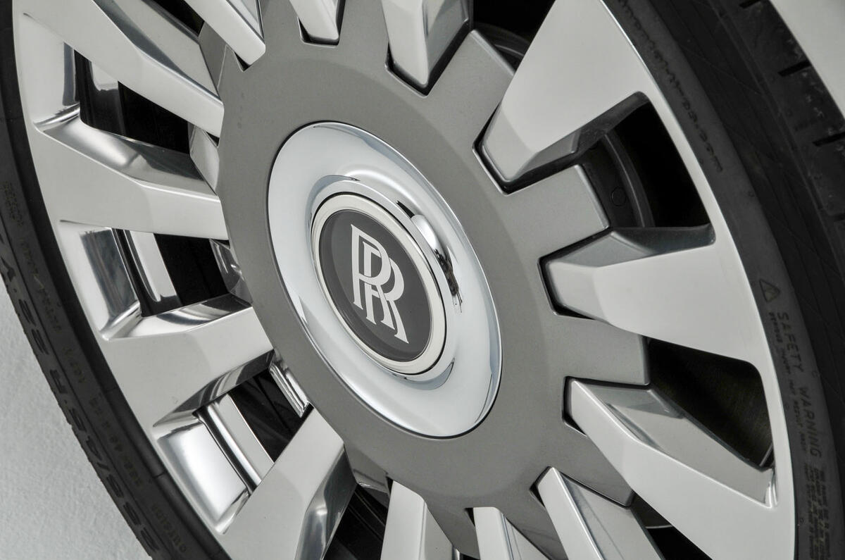 Rolls-Royce Phantom revealed as eighth-generation luxury flagship