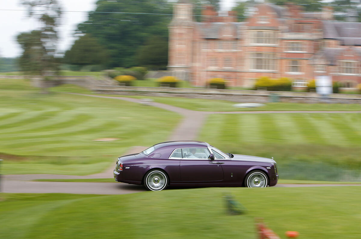 Rolls-Royce Phantom