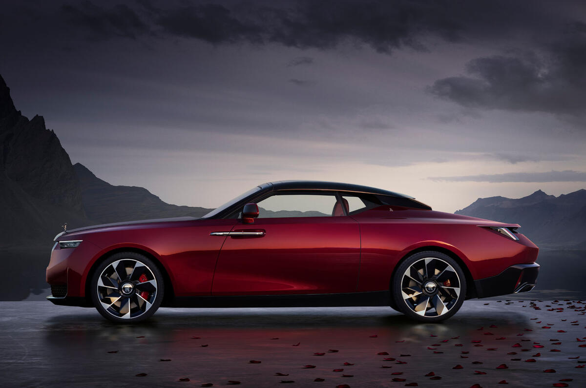 Rolls Royce Drop Tail La Rose Noir side Rolls Royce Drop Tail La Rose Noir side